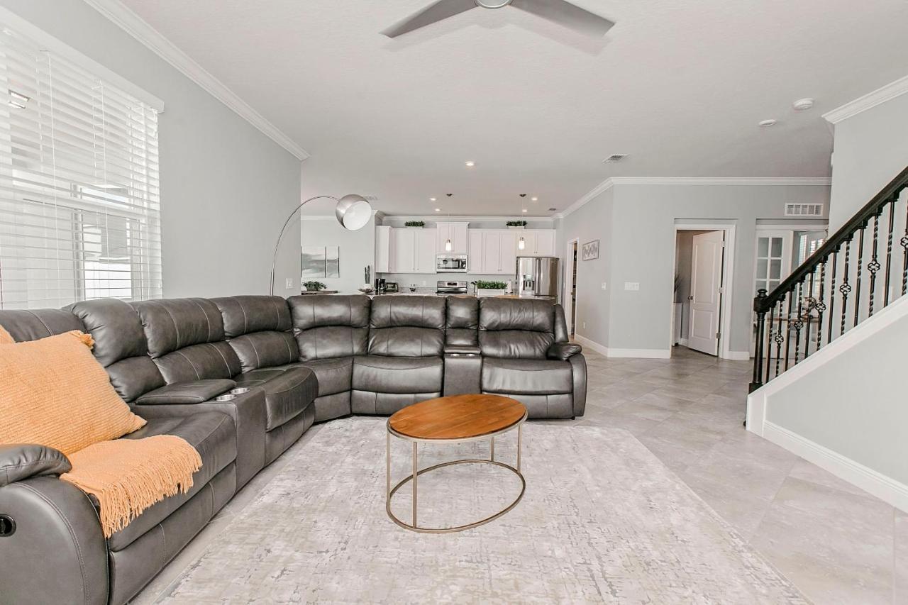Spacious 4 Bed Home Near Orlando Gated Pool Access Сэнфорд Экстерьер фото