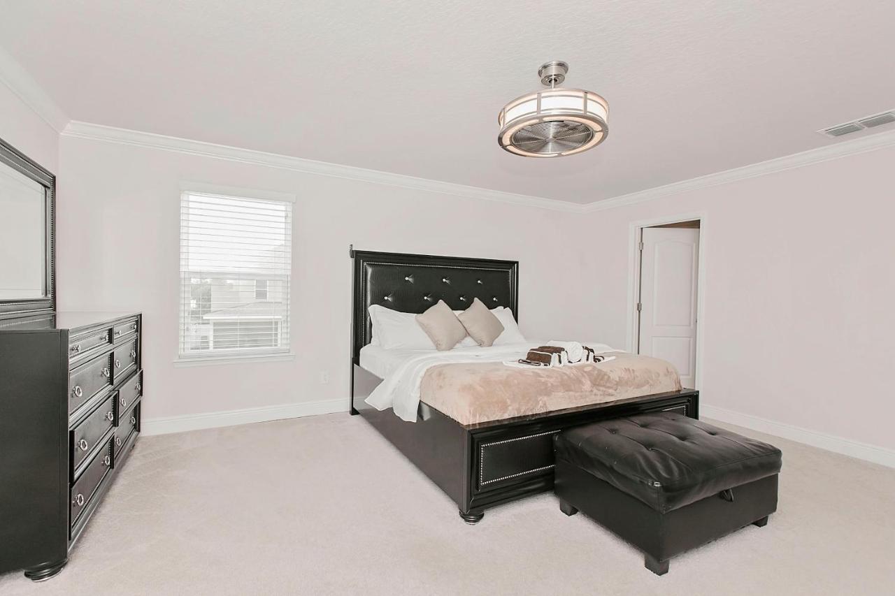 Spacious 4 Bed Home Near Orlando Gated Pool Access Сэнфорд Экстерьер фото
