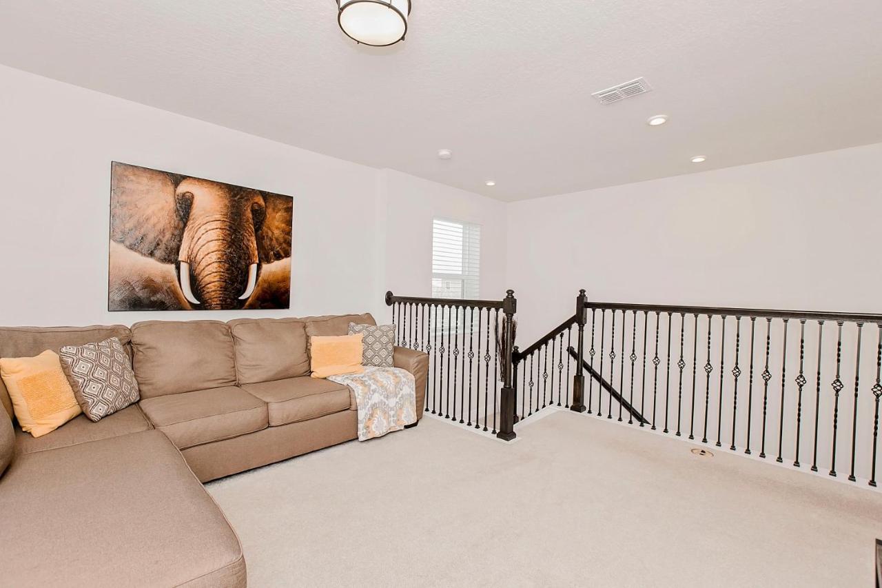 Spacious 4 Bed Home Near Orlando Gated Pool Access Сэнфорд Экстерьер фото